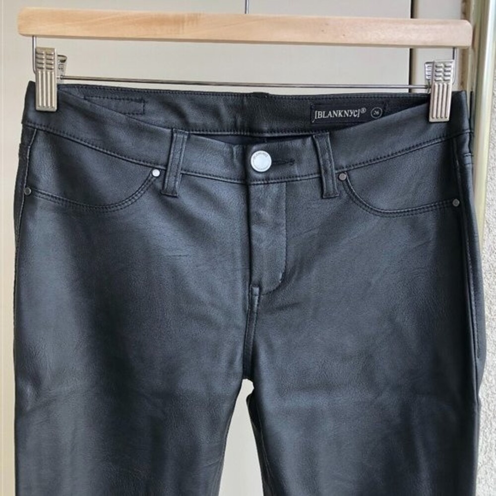 BlackNYC Faux Leather Black Leggings Size 26 - Picture 8 of 11